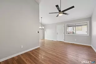 577 Columbia Blvd Ext, Waterbury, CT 06704 - Photo 9