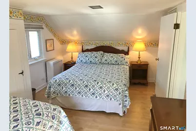 40 Parkway South, New London, CT 06320 - Photo 13