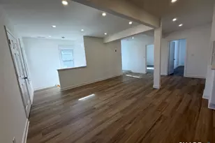 30 Dora St, Stamford, CT 06902 - Photo 3