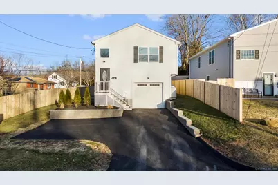 6 Bidwell Terrace, Middletown, CT 06457 - Photo 1