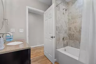 6 Bidwell Terrace, Middletown, CT 06457 - Photo 9