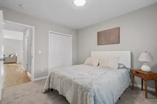 6 Bidwell Terrace, Middletown, CT 06457 - Photo 11