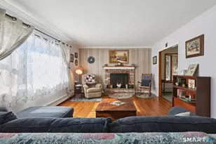 11 Poplar Dr, Seymour, CT 06483 - Photo 5