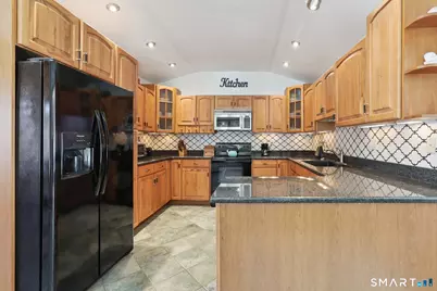 11 Poplar Drive, Seymour, CT 06483 - Photo 7