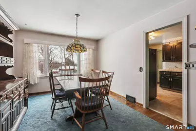 31 Valerie Lane, Danbury, CT 06811 - Photo 9