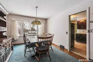 31 Valerie Ln, Danbury, CT 06811 - Photo 9