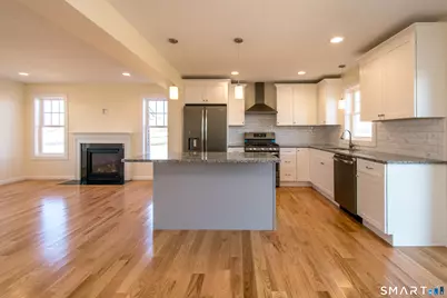 318 Capen Street, Windsor, CT 06095 - Photo 5