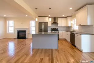 318 Capen St, Windsor, CT 06095 - Photo 5