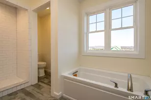 318 Capen St, Windsor, CT 06095 - Photo 25