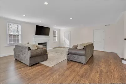 707 Hanover Road, Meriden, CT 06451 - Photo 11