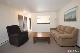 34 James St, Danbury, CT 06810 - Photo 3