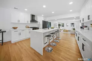 90 Lu Manor Dr, Fairfield, CT 06825 - Photo 3