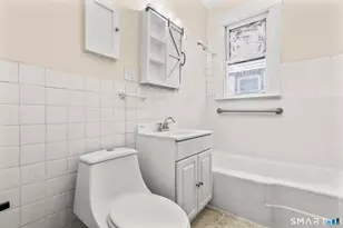 126 Sheffield Ave, New Haven, CT 06511 - Photo 9