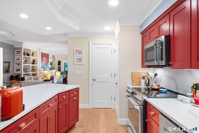 85 River Road #L4, Essex, CT 06426 - Photo 9