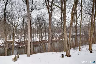 22 Apple Tree Ln, Windsor, CT 06095 - Photo 3