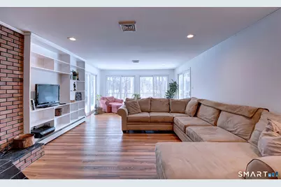 22 Apple Tree Lane, Windsor, CT 06095 - Photo 9