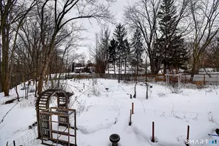 22 Apple Tree Ln, Windsor, CT 06095 - Photo 35