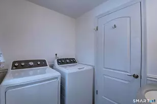 22 Apple Tree Ln, Windsor, CT 06095 - Photo 33