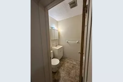 1660 East Main Street #1B, Waterbury, CT 06705 - Photo 5