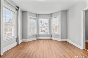 394 Gregory St, Bridgeport, CT 06604 - Photo 9