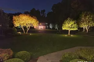 117 Wesley Dr, Shelton, CT 06484 - Photo 39