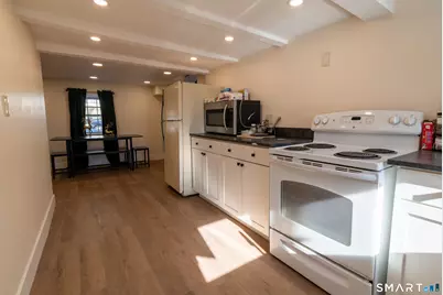 231 Broad Street, Norwich, CT 06360 - Photo 13