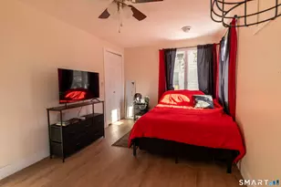 231 Broad St, Norwich, CT 06360 - Photo 15