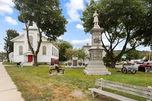 36 Main St, Thomaston, CT 06787 - Photo 17