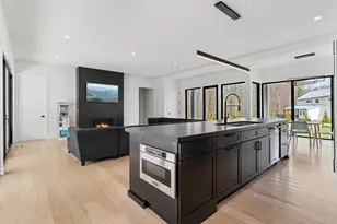 17 Fullin Ln, Wilton, CT 06897 - Photo 7