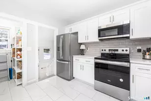 681 Main St, Cromwell, CT 06416 - Photo 3