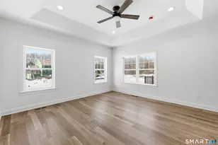 42 Holcomb St, Simsbury, CT 06070 - Photo 21