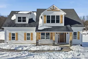 42 Holcomb St, Simsbury, CT 06070 - Photo 1