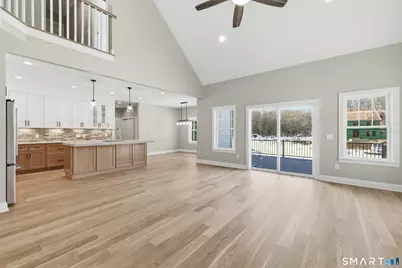 42 Holcomb Street, Simsbury, CT 06070 - Photo 9