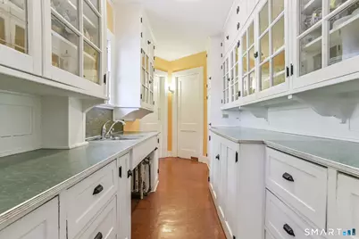 1050 Whitney Avenue, Hamden, CT 06517 - Photo 21