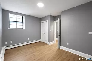 23 Charter Oak Pl, Hartford, CT 06106 - Photo 13