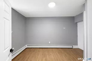 23 Charter Oak Pl, Hartford, CT 06106 - Photo 15