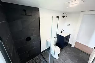 22 Hemlock Trail, Newtown, CT 06482 - Photo 17