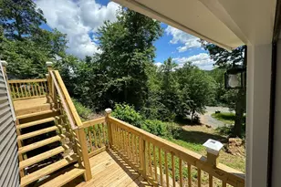 22 Hemlock Trail, Newtown, CT 06482 - Photo 9