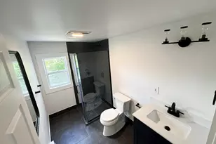 22 Hemlock Trail, Newtown, CT 06482 - Photo 19