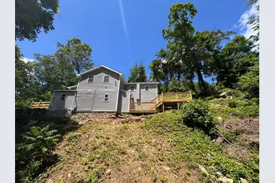 22 Hemlock Trail, Newtown, CT 06482 - Photo 5