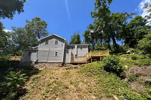 22 Hemlock Trail, Newtown, CT 06482 - Photo 5