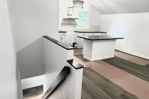 22 Hemlock Trail, Newtown, CT 06482 - Photo 13