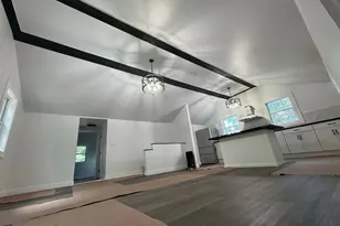 22 Hemlock Trail, Newtown, CT 06482 - Photo 11