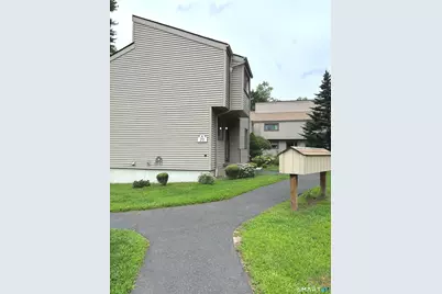 20 Greenbriar Drive #A, Farmington, CT 06032 - Photo 1