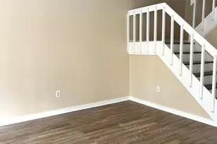 20 Greenbriar Dr, Farmington, CT 06032 - Photo 7