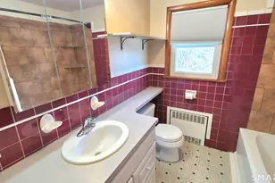 32 Post St, Waterbury, CT 06706 - Photo 23
