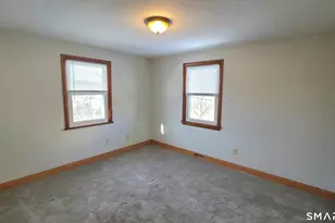 32 Post St, Waterbury, CT 06706 - Photo 17