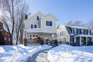 962 Corbin Ave, New Britain, CT 06052 - Photo 1