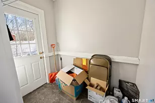 962 Corbin Ave, New Britain, CT 06052 - Photo 25