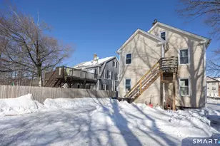 962 Corbin Ave, New Britain, CT 06052 - Photo 3